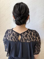 エレノア つくば(Eleanor) 【ヘアセット】綺麗めシニョン