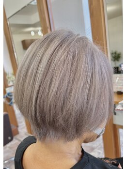 ハロヘアー(halo hair)の写真/自分の似合うスタイルを叶えながら、癒しとリラックスを味わえる贅沢なサロンタイムをご提供＊