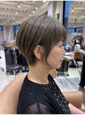 ショートボブ髪型30代40代50代前髪ありなし面長丸顔荒砂