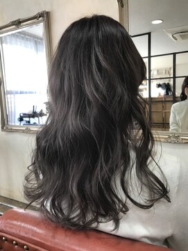 リタへアーズ(RITA Hairs) [RITA Hairs]ハイライトxダークシルバー