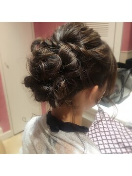 ロンド 表参道店(Lond) 《Lond omotesand 担当rico》可愛いけど大人なアップスタイル