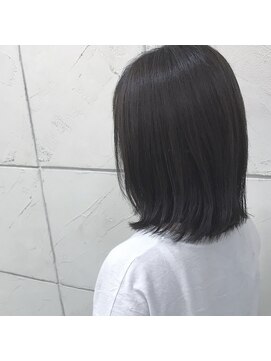 ロッソ(RoSSo) 切りっぱなしロブ×アッシュ