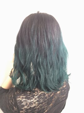 モーション 新宿(motion) ターコイズアッシュ