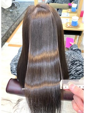 フルブルーム(fullbloom) [full bloom/西八王子]愛されツヤ髪ロング