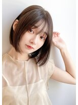 ルエ(rue) 30代40代50代◎ウルフレイヤーカット黒髪前下がりショートボブ