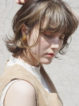 リッカ(RICCA) 透明感カラーのレイヤーボブスタイル