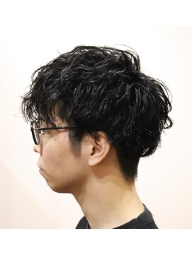 ウィスカーヘアー(whisker hair) ツーブロックスパイラル