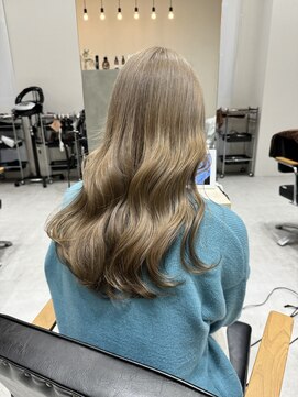 ソヨン 栄店(SOYON) ミルクティーベージュ