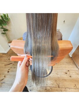 エルムトウキョウ(ELM Tokyo) 夏のグラデーションカラー☆透明感シルバー☆