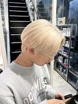 シェリ ヘアデザイン(CHERIE hair design) white blond