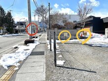 カロ(Caro)の雰囲気（お店から徒歩１分の市営駐車場すぐ横に駐車場２台完備。）