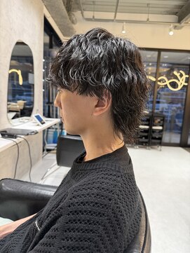 髪屋 紬 メンズ/メンズパーマ/メンズカット/波巻きスパイラル