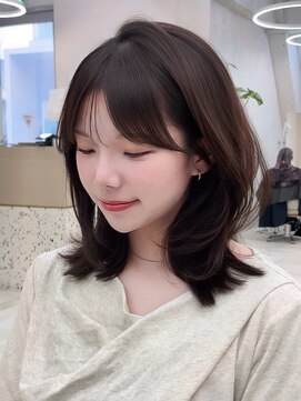 ビュー フクオカ(VIEW FUKUOKA) レイヤーカット/顔周りカット/透明感カラー