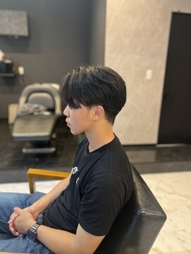 リリス(Lilith) フェザーカット