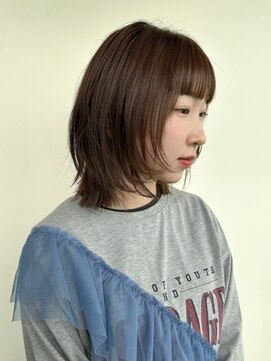 エクテ(ecouter) ミディアムレイヤーカットジェンダーレスウルフシャギーウルフ