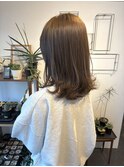 ベージュカラー