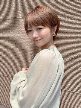 ガーデンヨコハマ(GARDEN YOKOHAMA) 丸みショート　ワイドバング　ベージュブラウン　20代30代40代