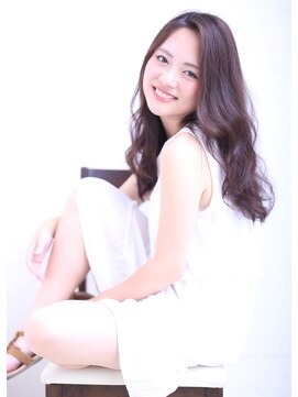 フロール(florun) 【florun.】ダークトーンのロングウェーブ