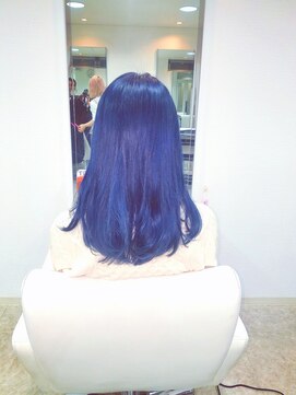 メルマードバーベル(Mermard Bavel) ネイビーブルー