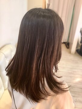 コクェット(coquette) ミディアムレイヤー