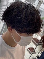 ウェイビーエフティフィフス 横浜西口(WAVEY ft.fifth)&nbsp;波巻きスパイラルパーマメンズマッシュツイストスパイラルパーマ