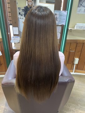 エルパライソ 鯖江店(Elparaiso) 鯖江/髪質改善/オッジオット/白髪染め/縮毛矯正/ヘッドスパ