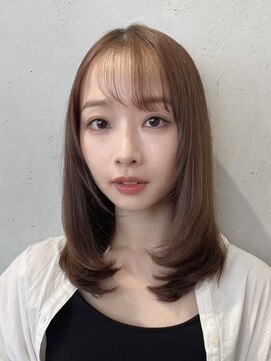 ノイ(noi) 顔周りレイヤーカットくびれヘアミルクティーベージュカラー