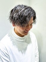 ノイセル(Noisyle)&nbsp;ツイストスパイラルセンターパート