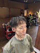 カットスペース キャロル(CUT SPACE CAROL) ツーブロパーマ