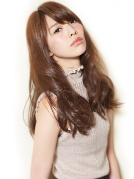 リバティーエイチ 勝どき店(LIBERTY-H)の写真/白髪がちらほら増えてきたなと感じた方も、いつものファッションカラーに近い、明るいカラーも再現可能◎