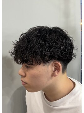 ラクーントウキョウ(RACCOON.TOKYO) 【学生必見】刈り上げマッシュ　波巻パーマ
