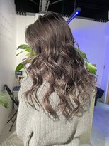 キング(K!ng)&nbsp;縮毛矯正髪質改善ハイライトレイヤーカット枚方美容室エクステ