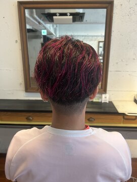 アーサス バイ ヘッドライト 本八幡店(ursus by HEADLIGHT) ビビッドピンクカラー