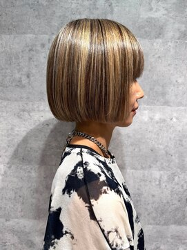 バランス 原宿 表参道(balance) 【白髪ぼかしハイライト】外国人風ハイライト YUKA