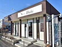 ヘアー サロン アットシュシュ(Hair Salon At'shushu)の雰囲気（通り沿いで駐車場もありますよ♪）