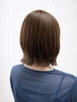 ウォーターリリー(Water Lily)&nbsp;柔らか質感くびれ外ハネミディ