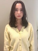リサプラン(RISA plan)&nbsp;ミディアム 海外風レイヤー 暗髪グレージュ センターパート