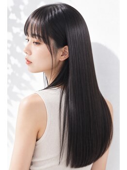 リコ 海老名2号店(Lico)の写真/【TOKIO縮毛矯正】ダメージ部分に栄養分を補給しながら縮毛矯正をかけることで、しなやかな手触りの髪に◇