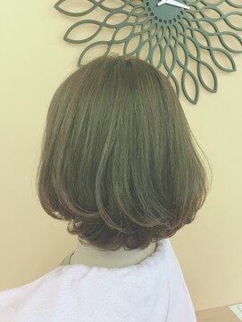 プライベートルーム PrivateRoom ローレイヤーミディアムボブ♪