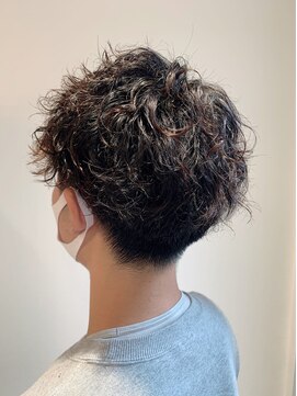 キー(KEY) スパイラルパーマ