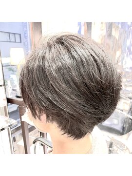 トレボー 聖蹟桜ヶ丘店 ナチュラルショート