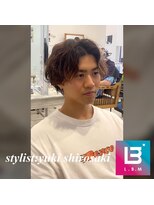 レジット メンズ ヘアサロン(LEGIT MEN's HAIR SALON)&nbsp;センターパート、カルマパーマミックススパイラル