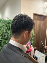 アモ('amo) スーツが似合うメンズスタイル