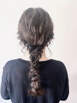 ジェイエルビー(JLB) 【JLB・yu】大人可愛いあみおろしアレンジ