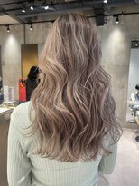 ヨーク(yoke)&nbsp;【yoke×HINAKO】外国人風ハイライト