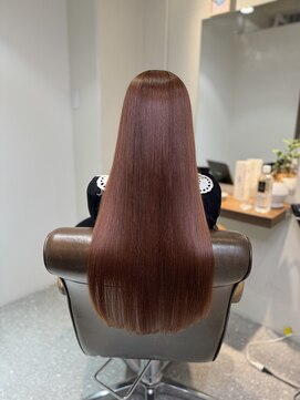 アールサロン 名駅(Rr SALON) ツヤ感たっぷりピンクベージュ