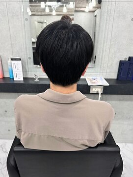 エンディアリング 東銀座(Endearing) 東銀座/アッシュ/ブラック/カルマパーマ/ベリーショート