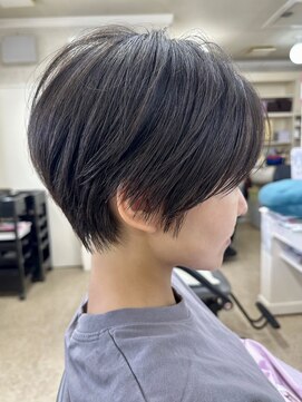 アトリエリーベル ナチュラルハンサムショート