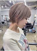 くびれショートボブ
