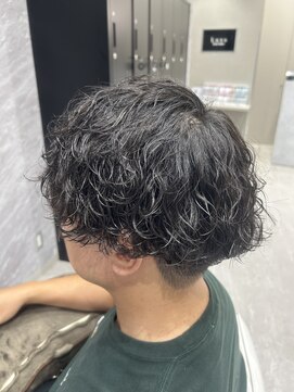 ルクス(Luxs) 【マッシュ×波巻きパーマ】